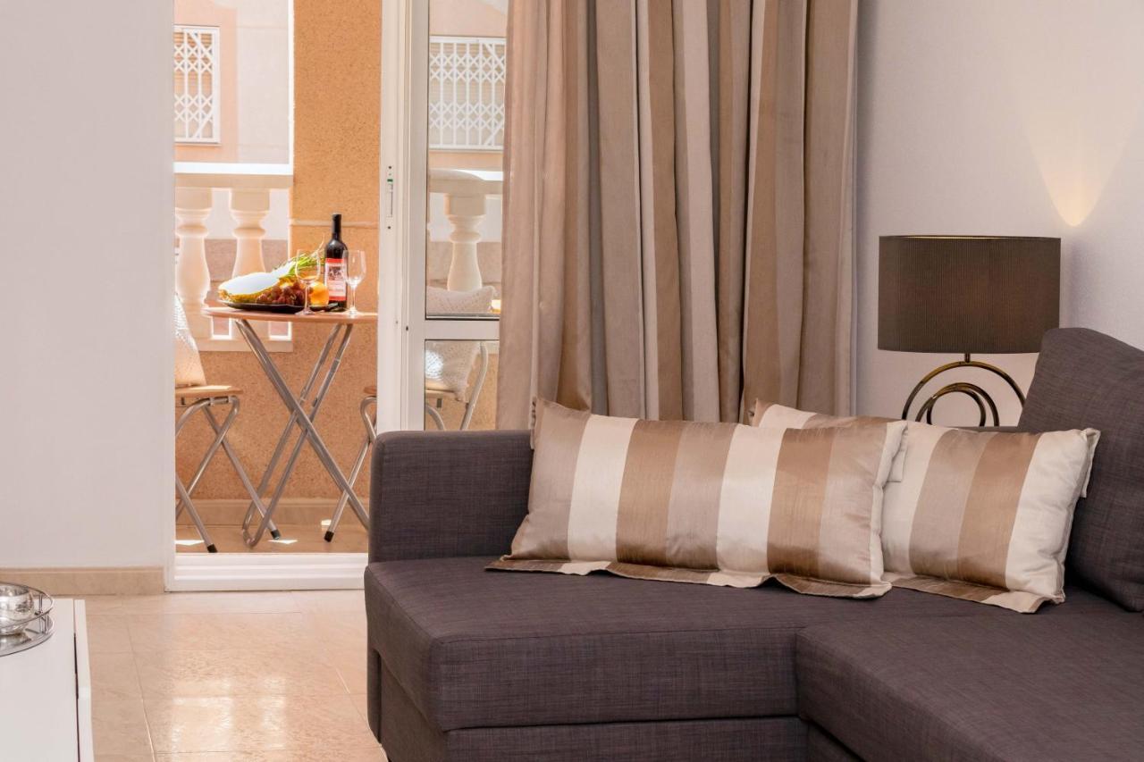 Apartamento Asta Apartment Torrevieja Luaran gambar